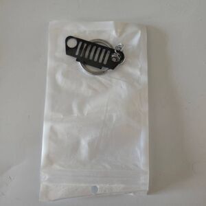 Jeep Grill Black Silver Keychain NIP